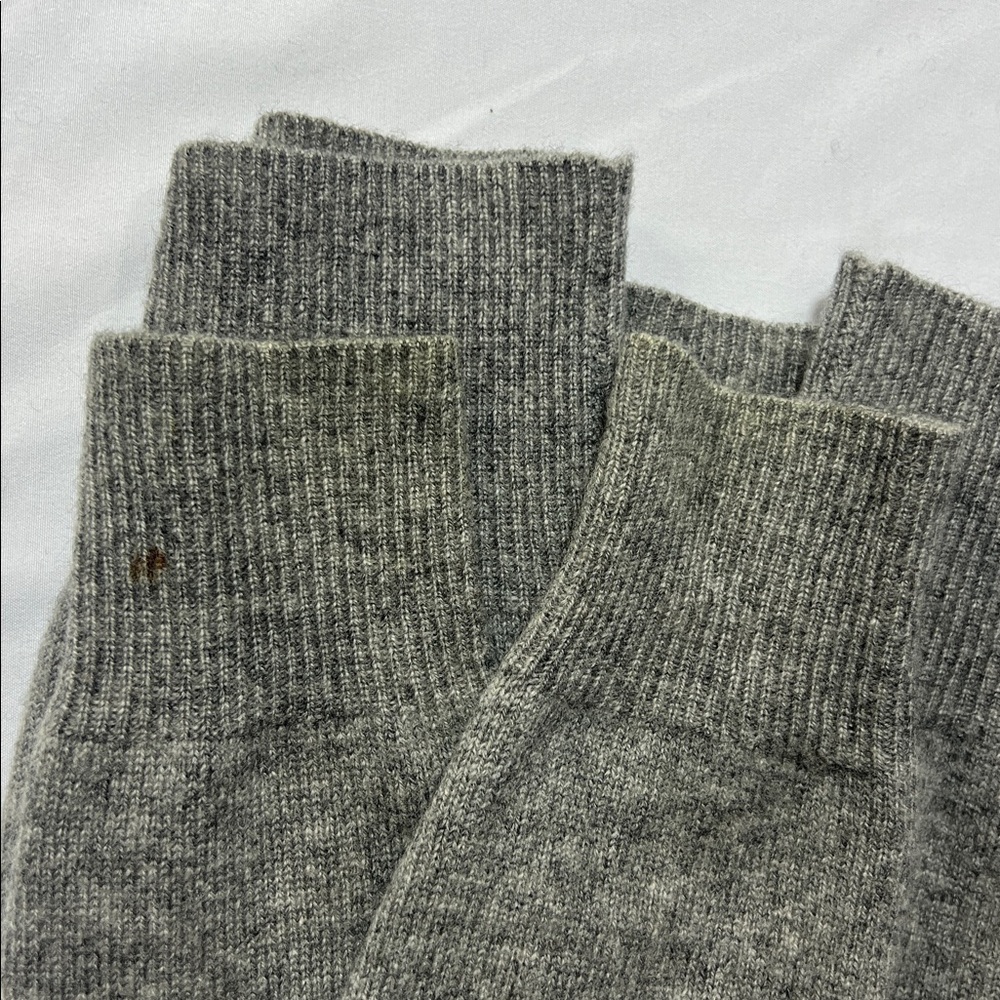 J crew 100% cashmere sweater size small - Picture 8 of 9